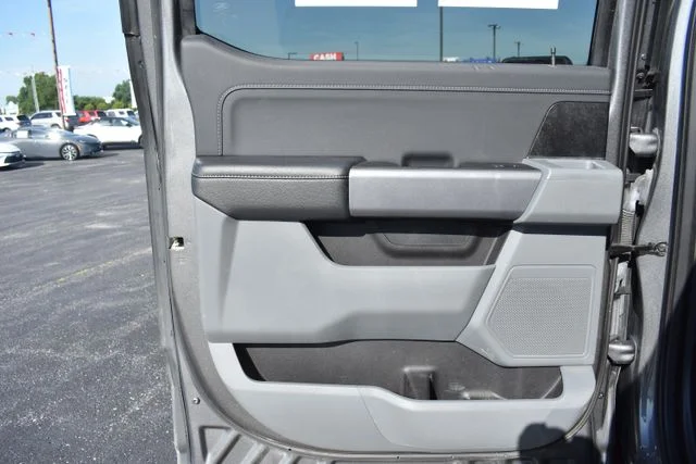 Used 2023 Gray Ford XLT image 16