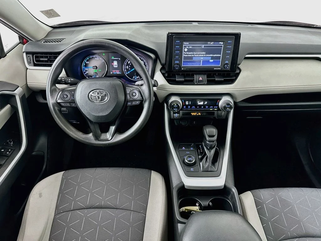 Used 2021 Pearl Toyota XLE image 22
