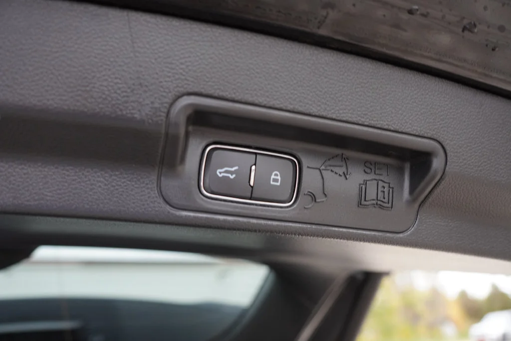 Used 2022 Black Ford XLT image 23