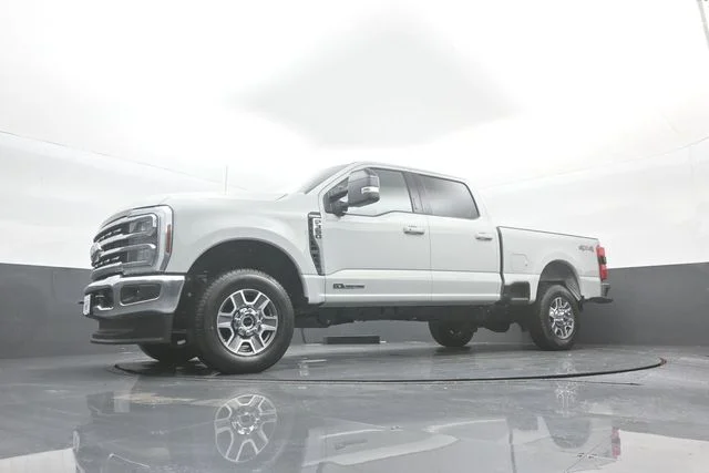 New 2026 Avalanche Ford F-350® Lariat® image 32