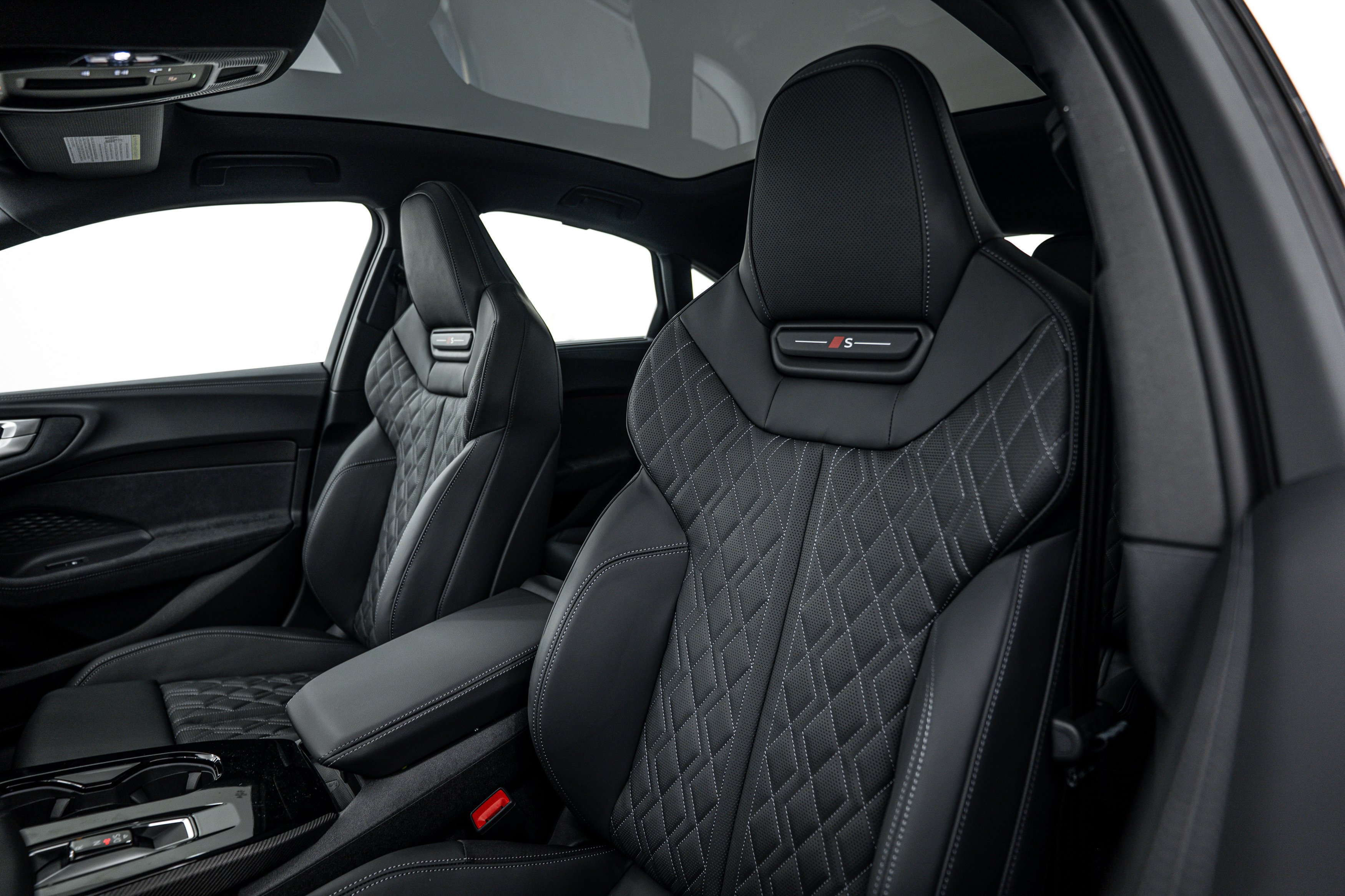 New 2026  Audi Premium Plus image 16