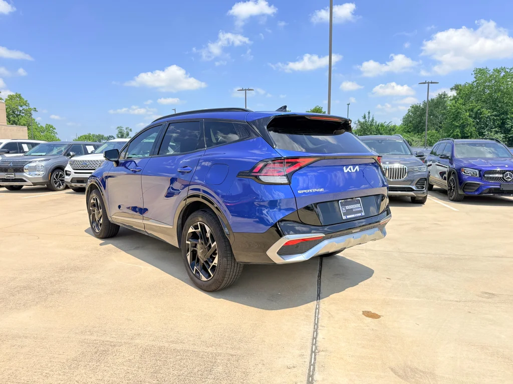 Used 2023 Sapphire Blue Kia SX-Prestige image 8