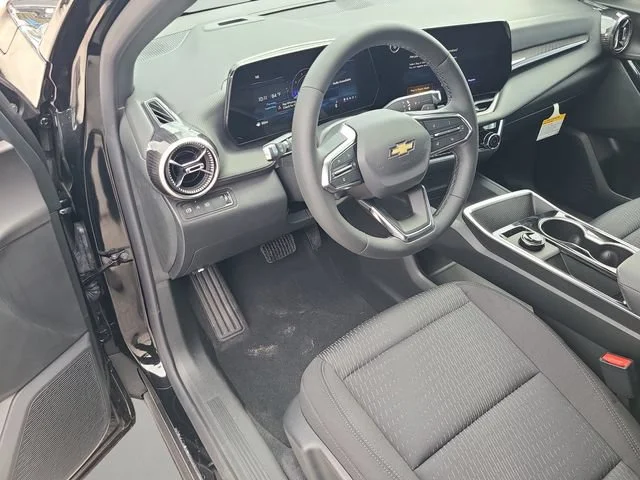 New 2027 Mosaic Black Metallic Chevrolet LT image 19