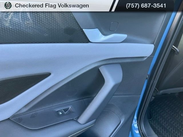 Used 2026 Monterey Blue w/Deep Black Roof Volkswagen 2.0T SE R-Line Black image 26