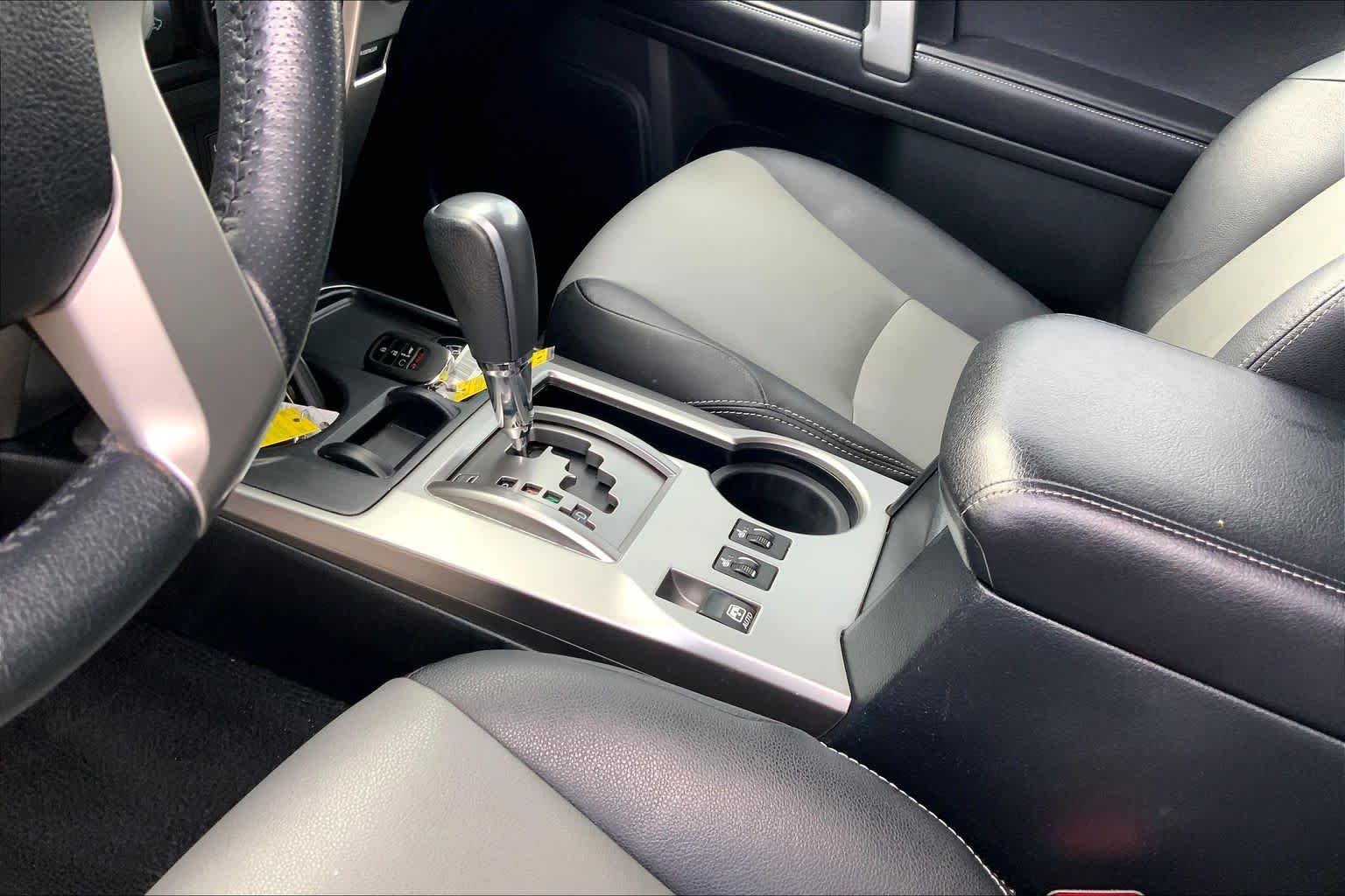 Used 2018 Magnetic Gray Metallic Toyota SR5 Premium image 16