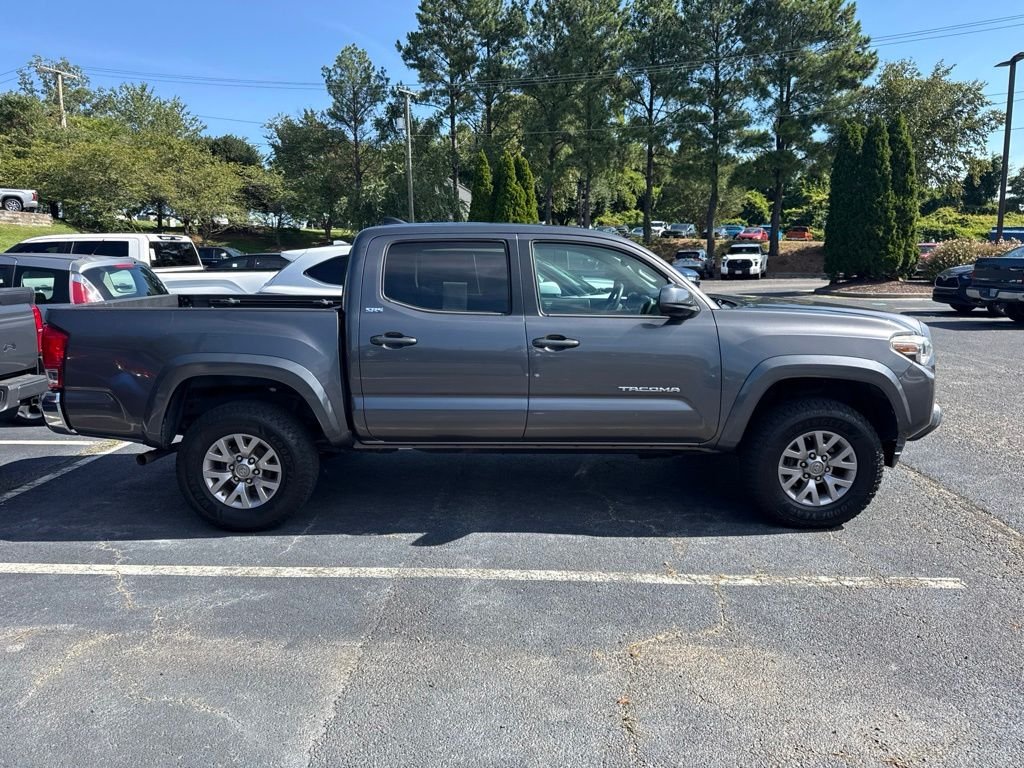 Used 2016 Gray Toyota SR5 image 2