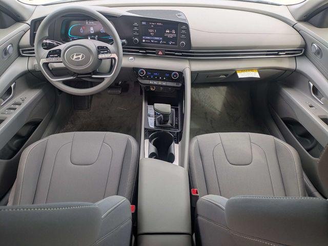 New 2026 White Hyundai Blue image 14