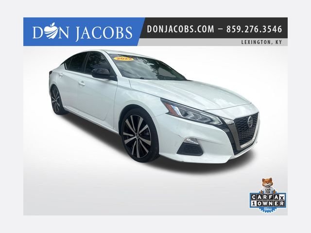 2022 Nissan Altima SR