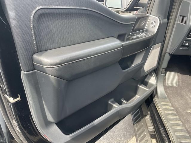 Used 2023 Agate Black Metallic Ford XLT image 20