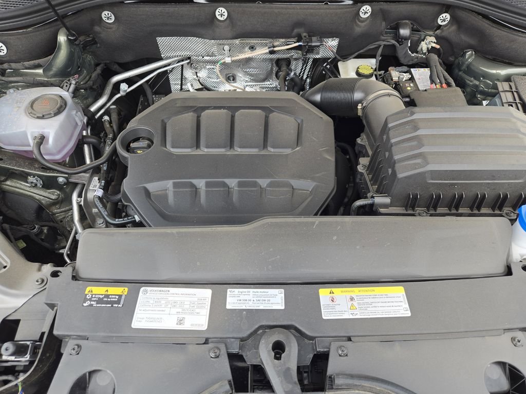 New 2026 Green Volkswagen 2.0T SE w/Technology image 23