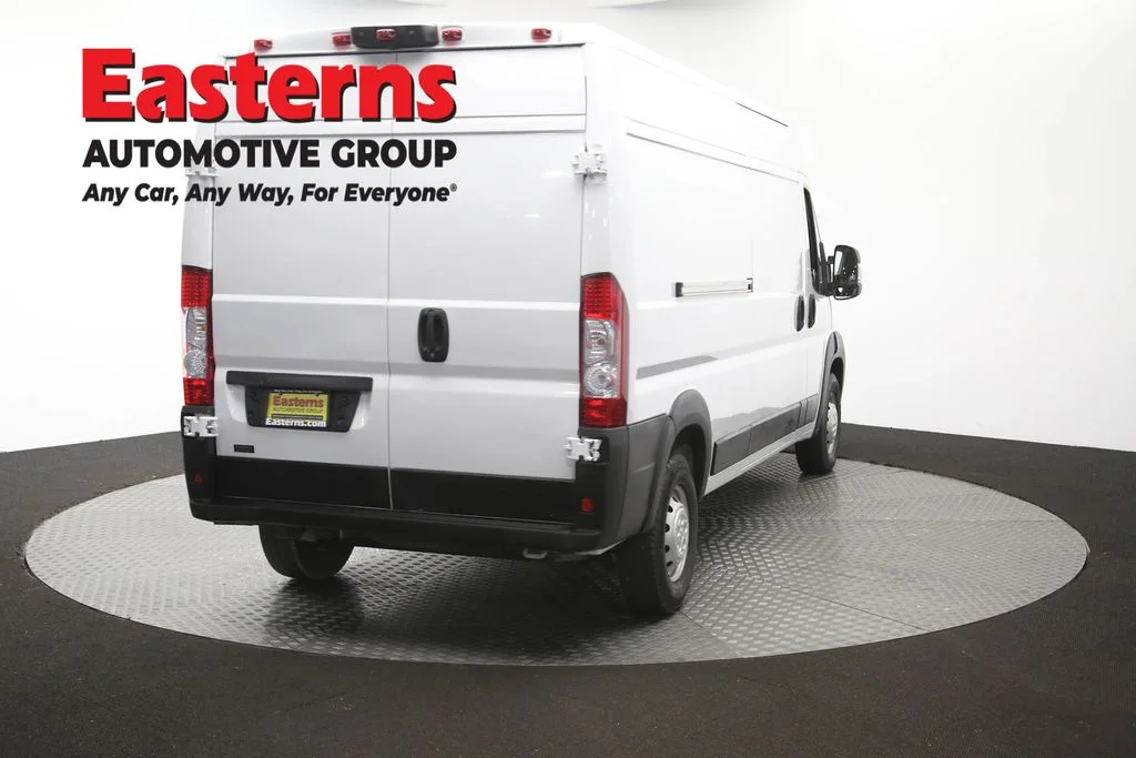 Used 2021 White Ram High Roof image 38