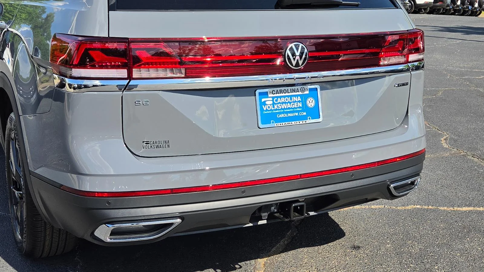 New 2026 Pure Gray Volkswagen 2.0T SE w/Technology image 10