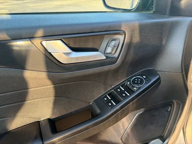 Used 2024 Gray Ford ST-Line image 28
