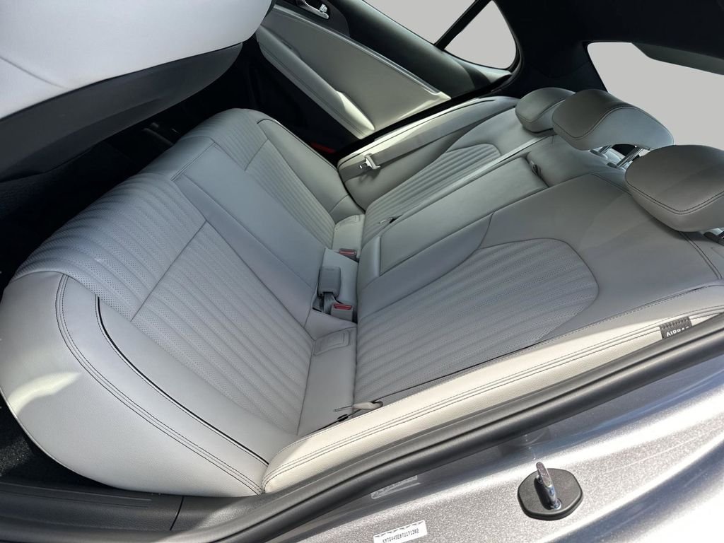 New 2026 Silver Genesis 3.3T SPORT PRESTIGE image 22