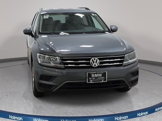 Used 2019 Platinum Gray Metallic Volkswagen 2.0T S image 3