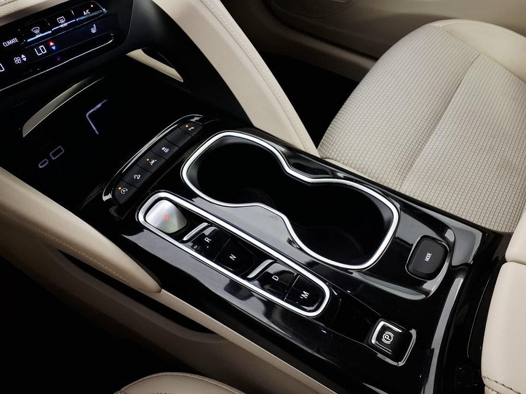 Used 2023 MOONSTONE GRAY METALLIC Buick Preferred image 20