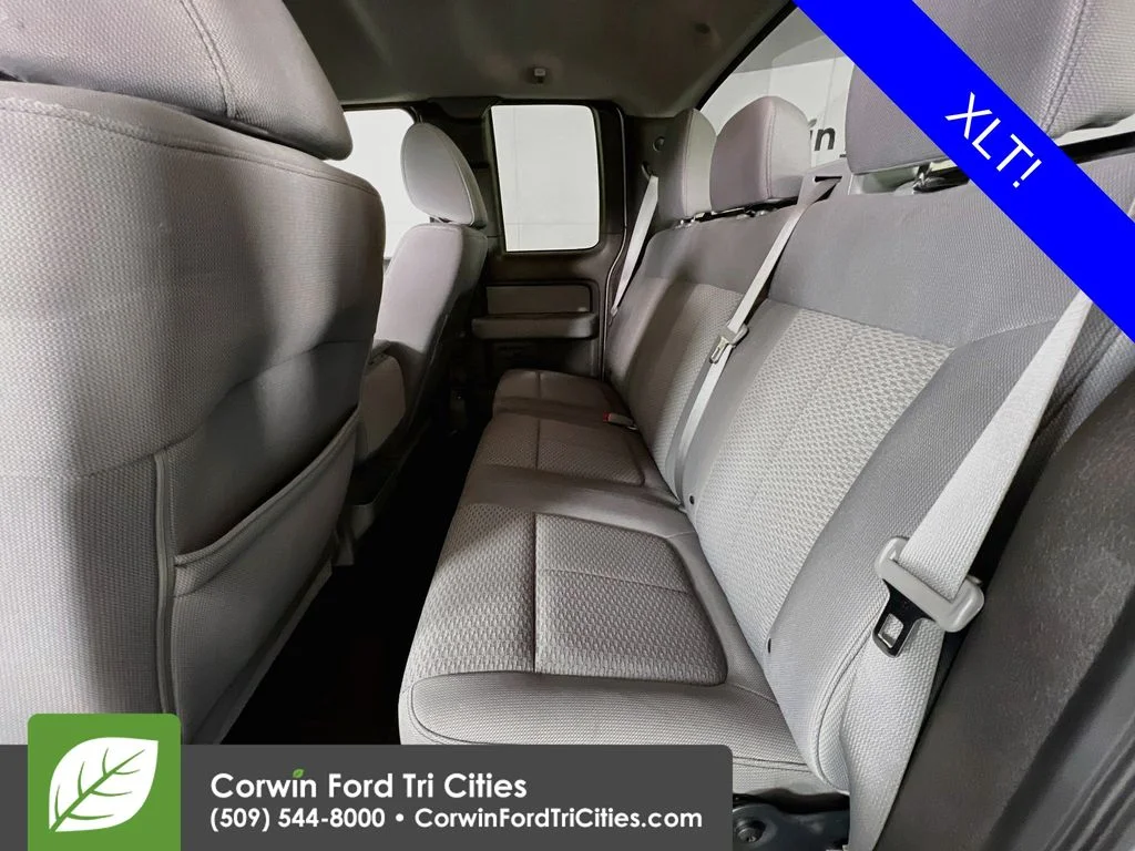 Used 2011 Ingot Silver Ford XLT image 25