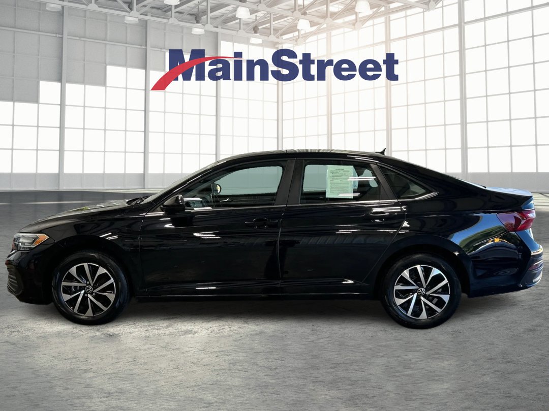 Used 2024 Volkswagen Jetta S with VIN 3VW5M7BU5RM028841 for sale in Kansas City