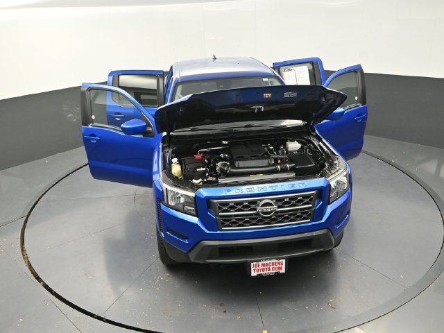 Used 2024 Blue Nissan SV image 39