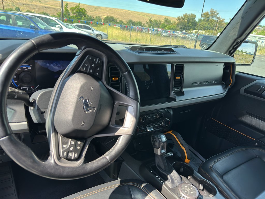 Used 2022 Iconic Silver Ford Badlands image 5