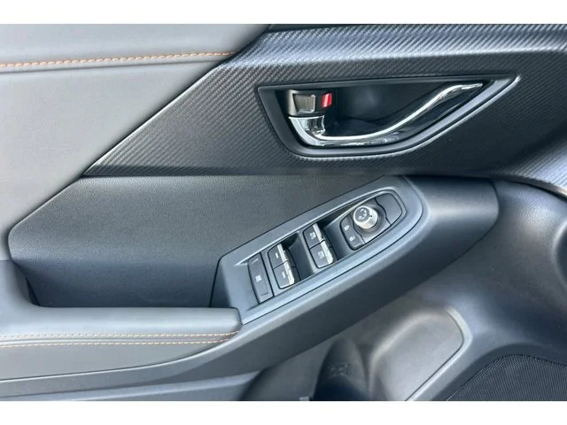 New 2026 CRYSTAL BLACK SILICA Subaru Limited Hybrid image 37