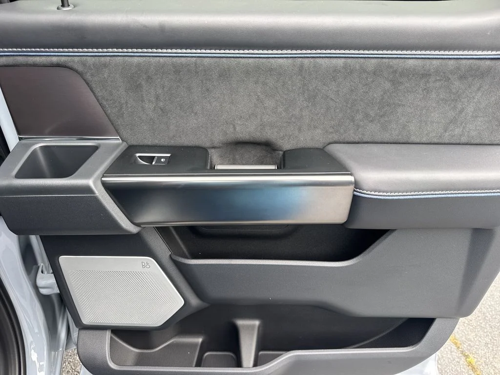 New 2026 Gray Ford Platinum image 16