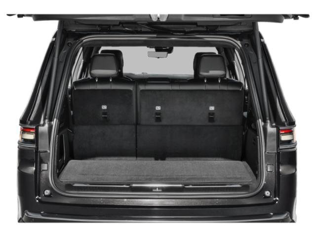 Used 2024 Diamond Black Crystal Pearlcoat Jeep Series III Obsidian image 13