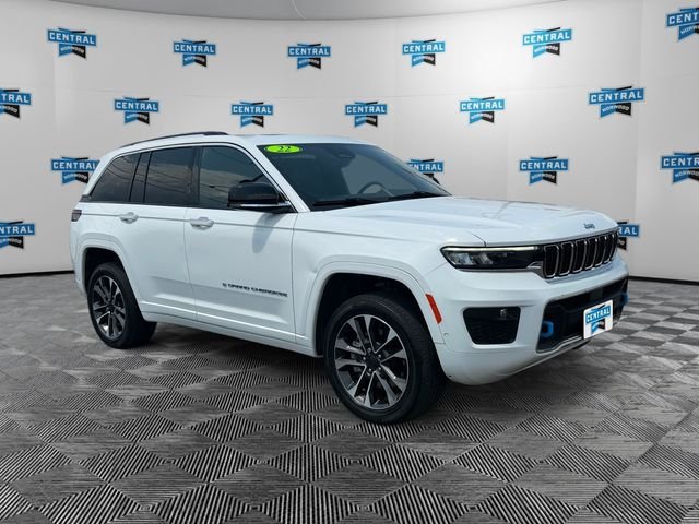 Used 2022 White Jeep Overland 4xe image 8