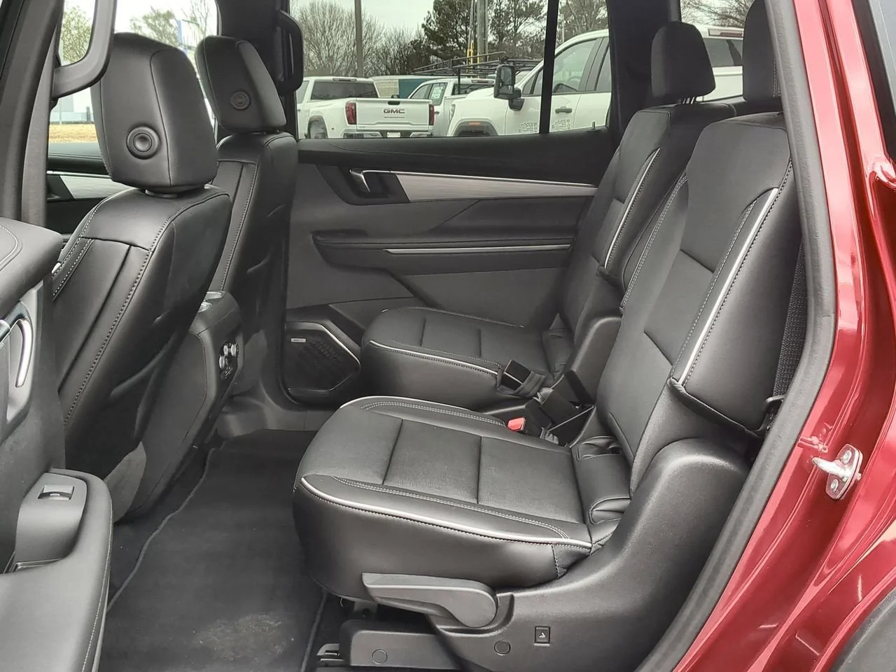 2025 Buick Enclave Preferred - Photo 25