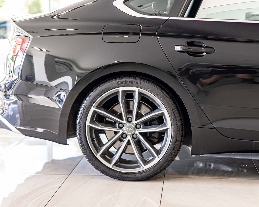Used 2018 Black Audi 3.0T Prestige image 11