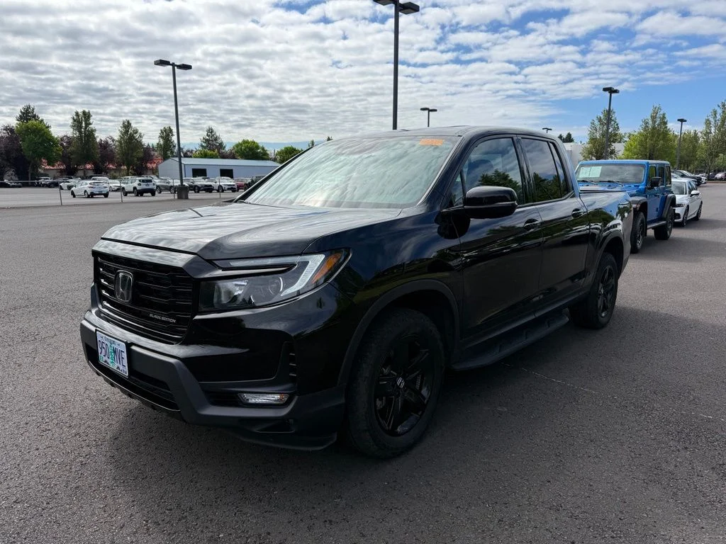 Used 2021 Crystal Black Pearl Honda Black Edition image 3
