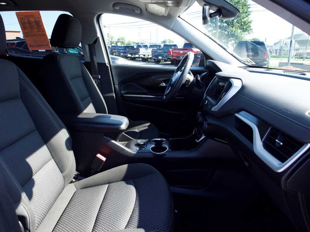 2023 GMC Terrain SLE - Photo 31