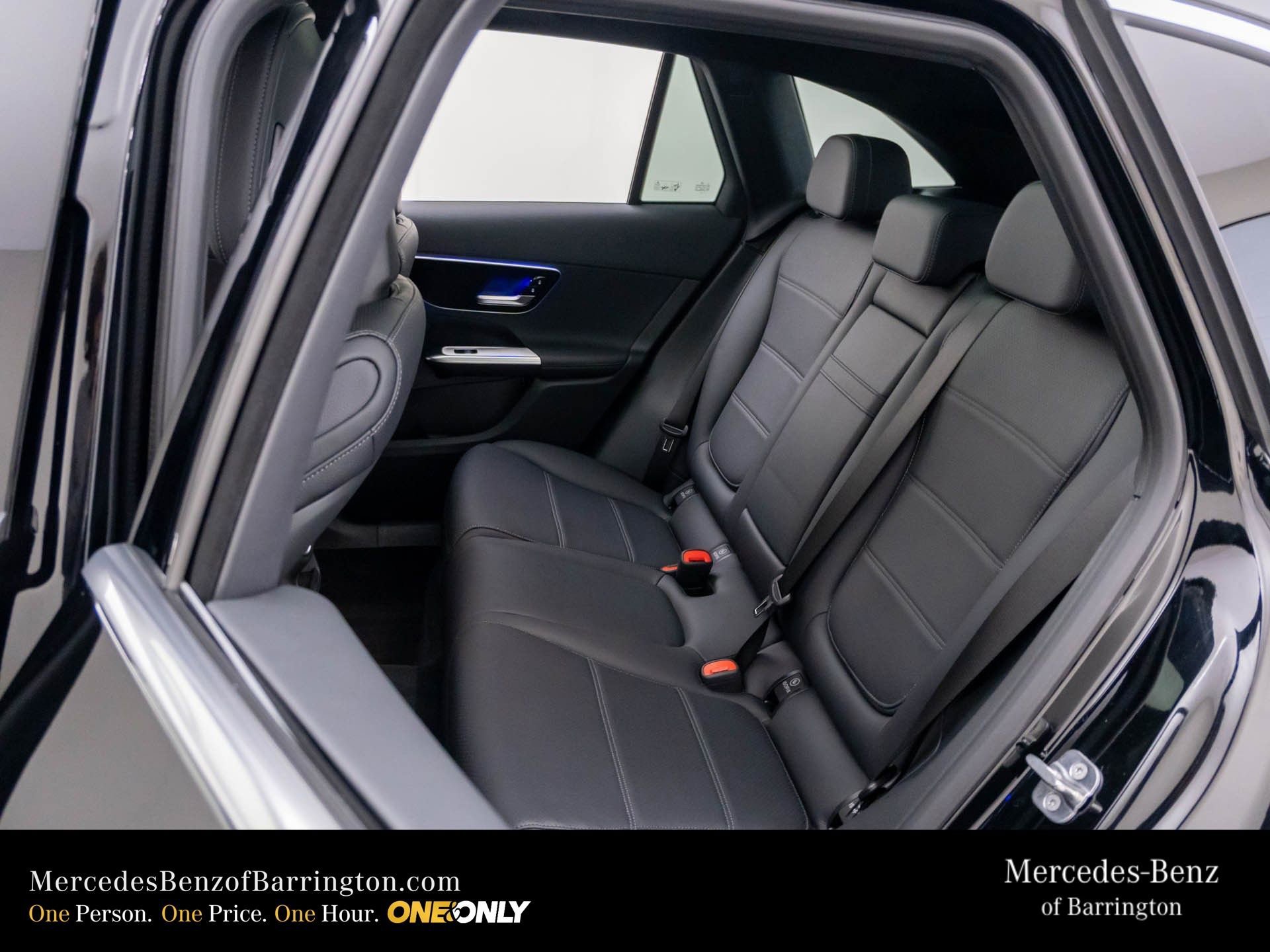 New 2026 Black Mercedes-Benz GLC 300 image 60