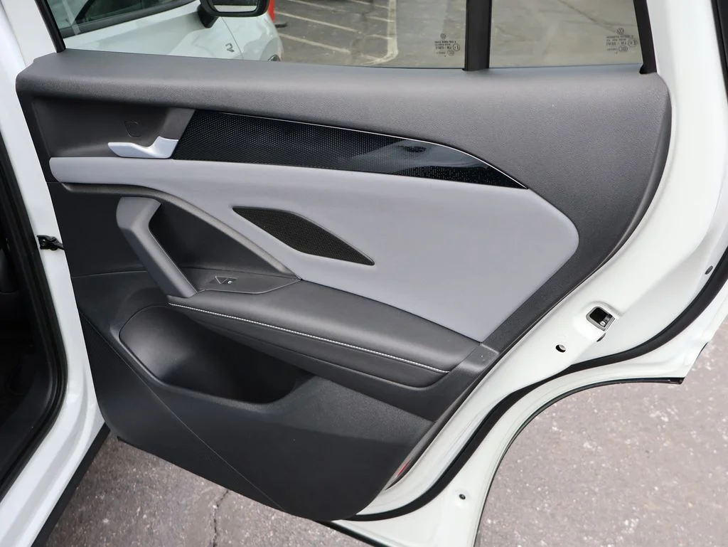 New 2026 White Volkswagen 2.0T SE R-Line Black image 41