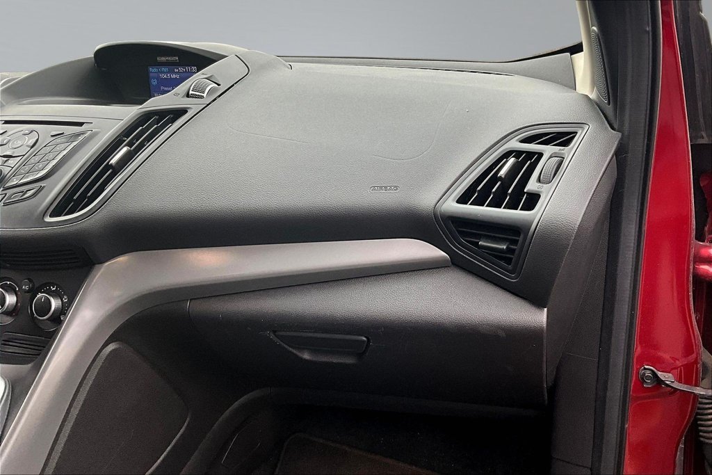 Used 2013 Red Ford SE image 27