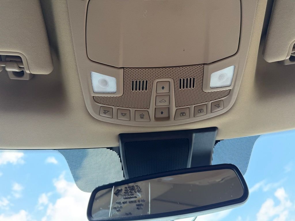 Used 2020  Ford Lariat image 30