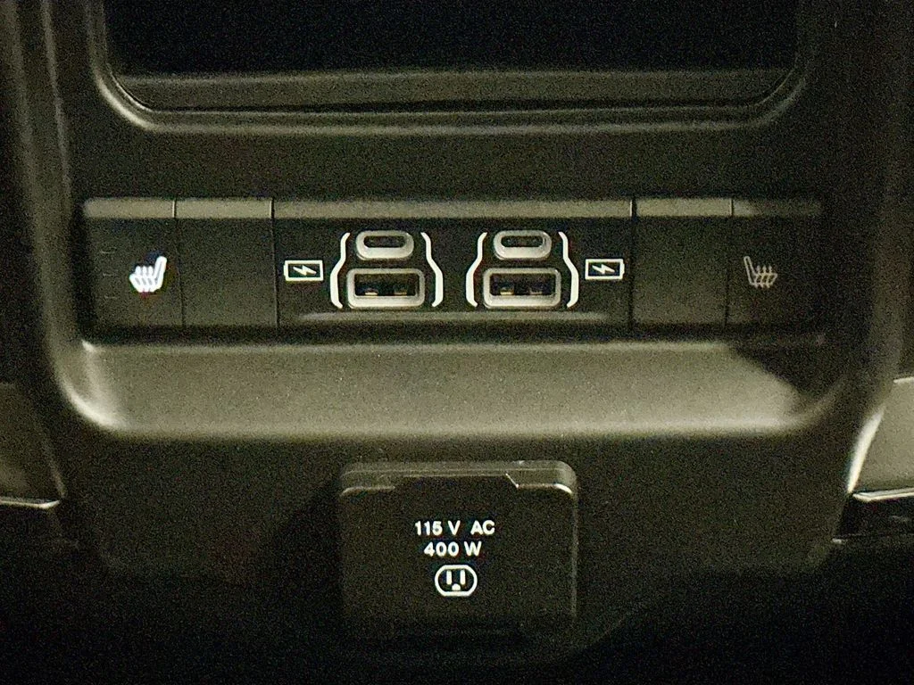 2026 RAM 1500 Laramie - Photo 15