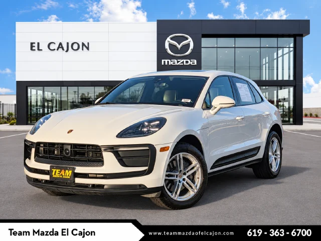 2024 Porsche Macan Base