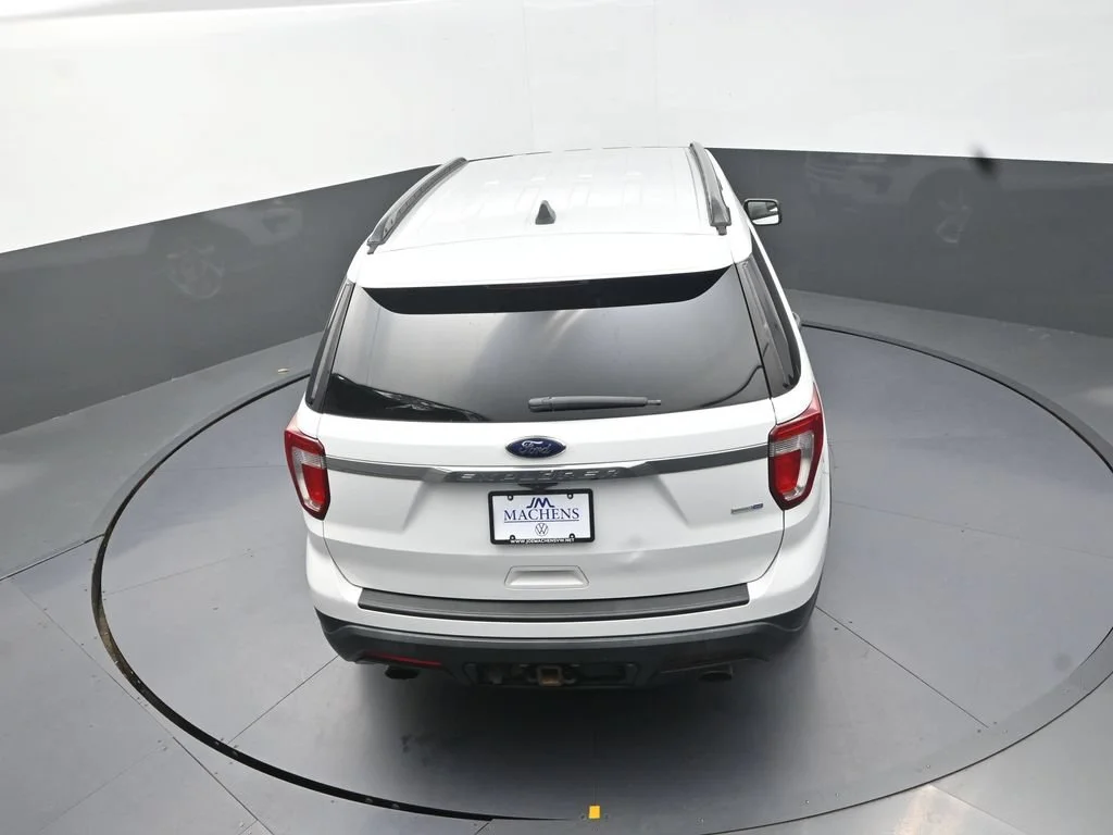 Used 2018 White Ford Base image 18