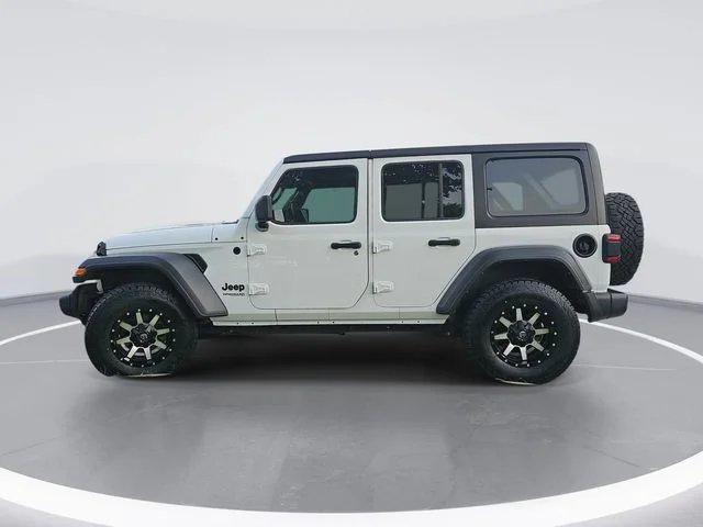 Used 2021 White Jeep Unlimited Sport Altitude image 6