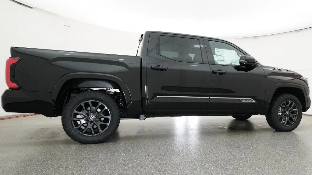2026 Toyota Tundra Platinum - Photo 6