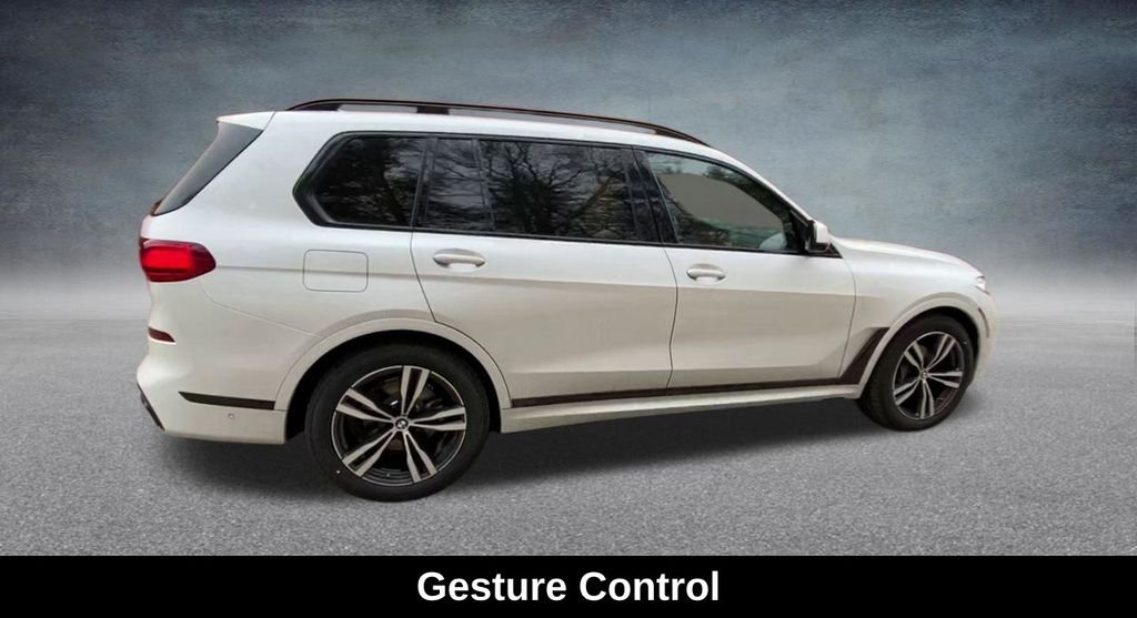 Used 2020 White BMW xDrive40i image 30