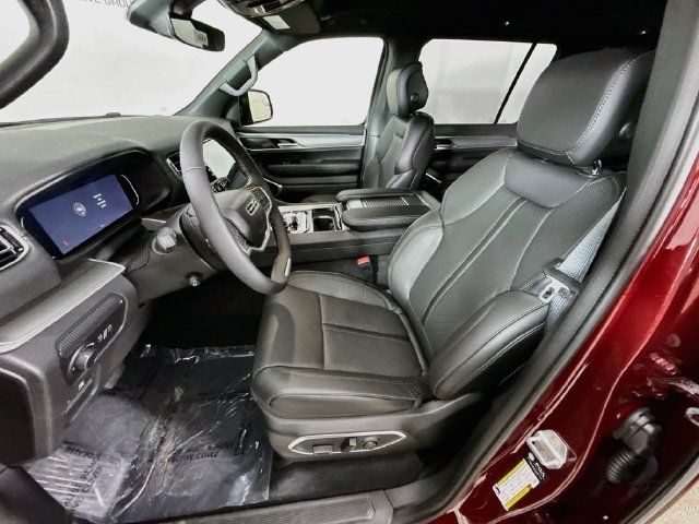 New 2026 Velvet Red Pearl-Coat Exterior Paint Jeep Upland image 21