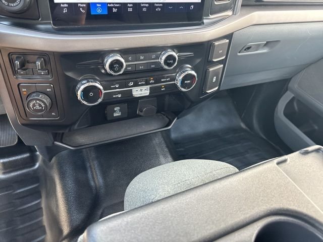 Used 2024 White Ford XLT image 30