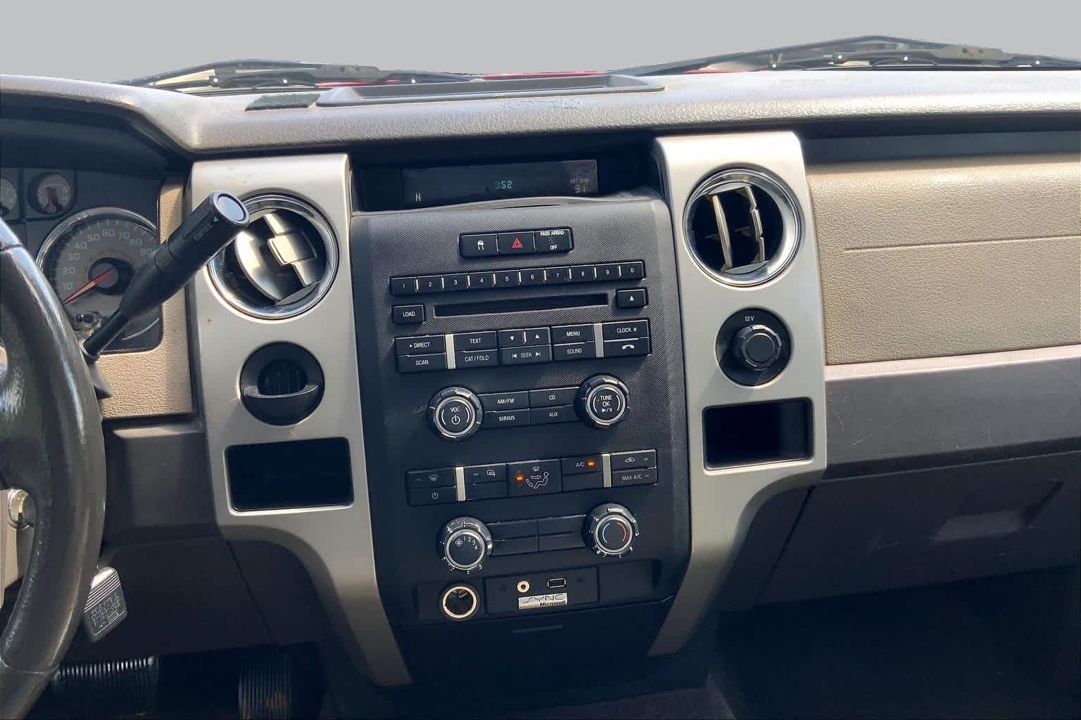 Used 2009 Oxford White Ford XLT image 6