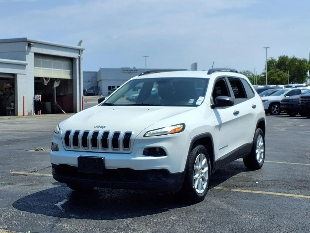 Used 2016 Jeep Cherokee Sport with VIN 1C4PJLAB2GW200687 for sale in Olathe, KS