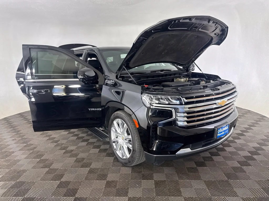 Used 2021 Black Chevrolet High Country image 19