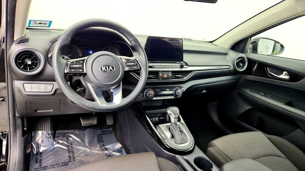Used 2019 Aurora Black Kia S IVT image 13