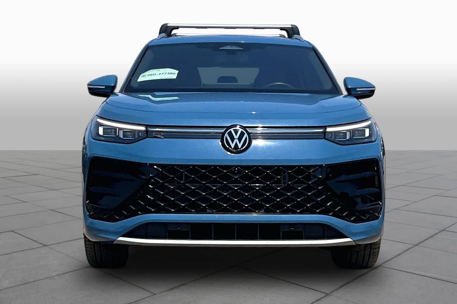Used 2025 Monterey Blue Pearl Volkswagen SEL R-Line image 3