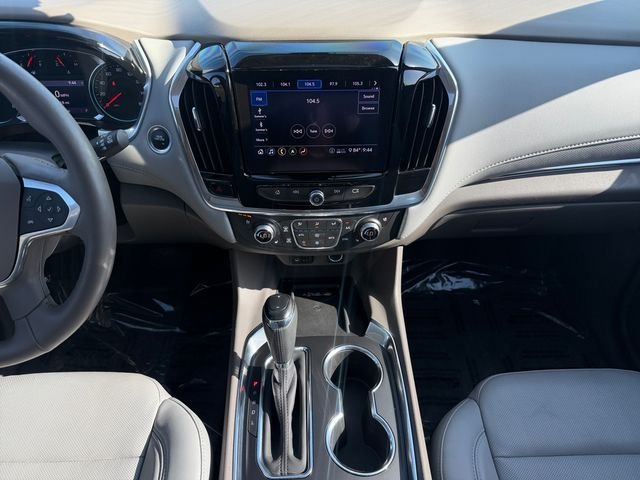 Used 2020 Red Chevrolet Premier image 15
